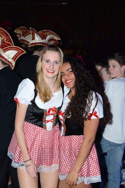 ../Images/Jeugddisco White Edition 225.jpg